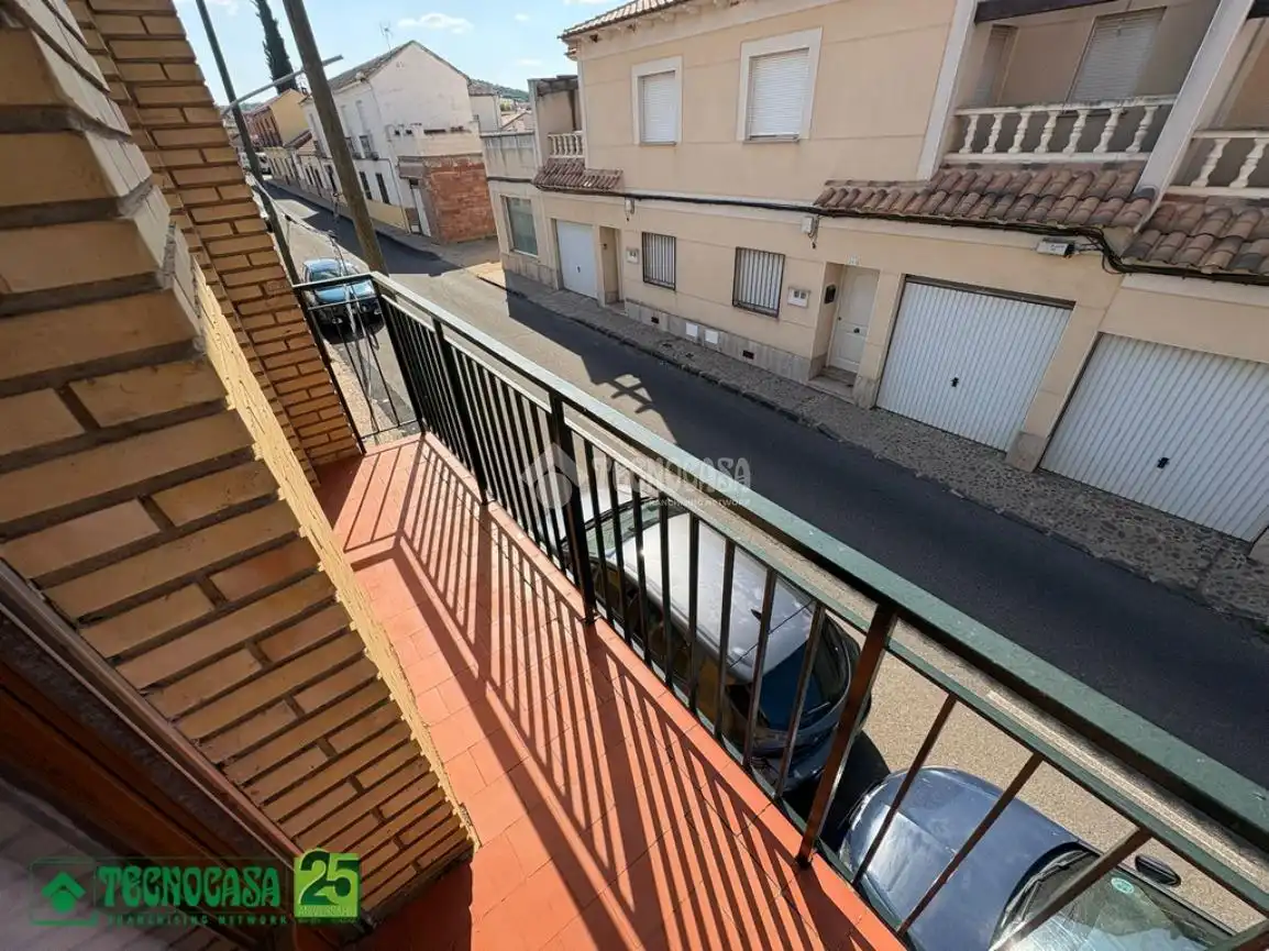 Balcony of Detached homes for sale in Alcolea de Calatrava