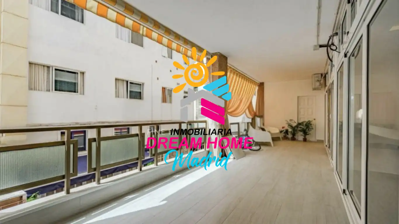 Vista exterior de Piso en venta en Arona con Calefacción, Terraza y Lavadora