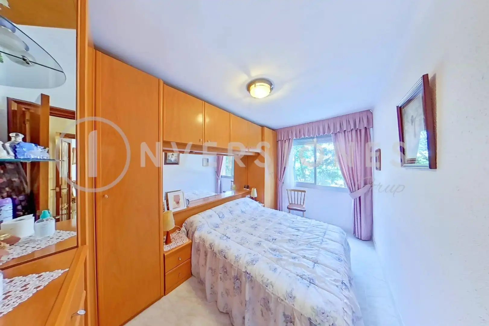 Bedroom of Flat for sale in Sabadell  with Air Conditioner and Balcony