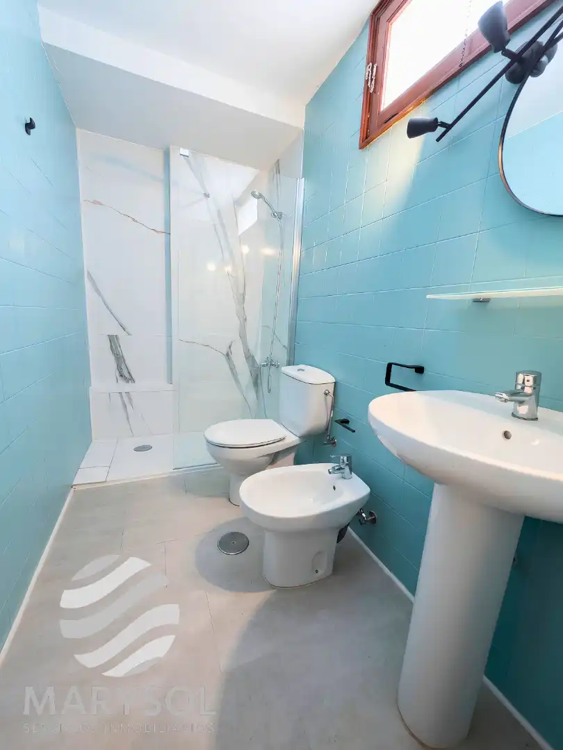 Bany de Apartament en venda en San Bartolomé de Tirajana amb Terrassa, Moblat i TV