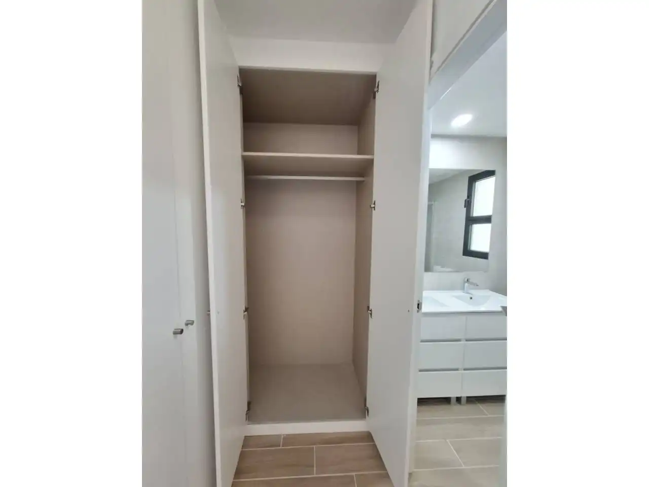 Bedroom of Flat for rent in Madrid  with Air Conditioner, Heating and Terrace