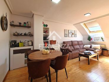 Piso con ascensor en venta en Corredoría - La Carisa - Prado de La Vega