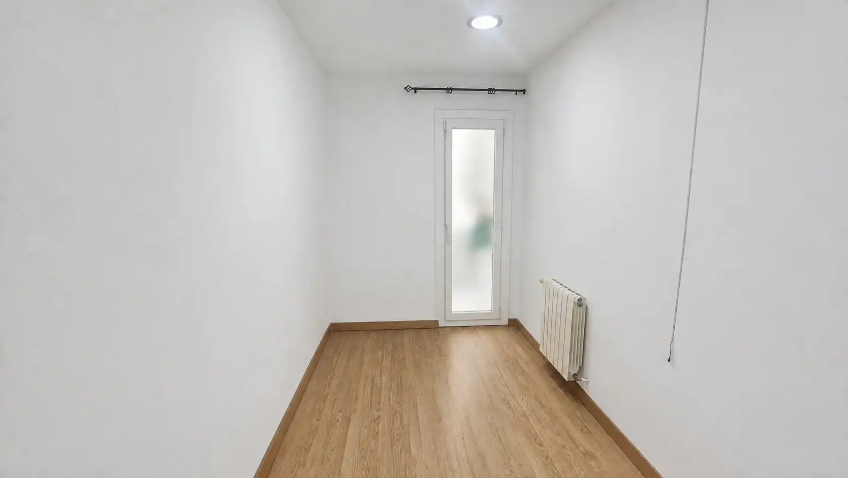 Bedroom of Flat for sale in Arenys de Mar  with Heating, Parquet flooring and Oven