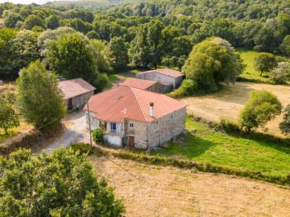 Außenansicht von Country house zum verkauf in Montederramo mit Möbliert