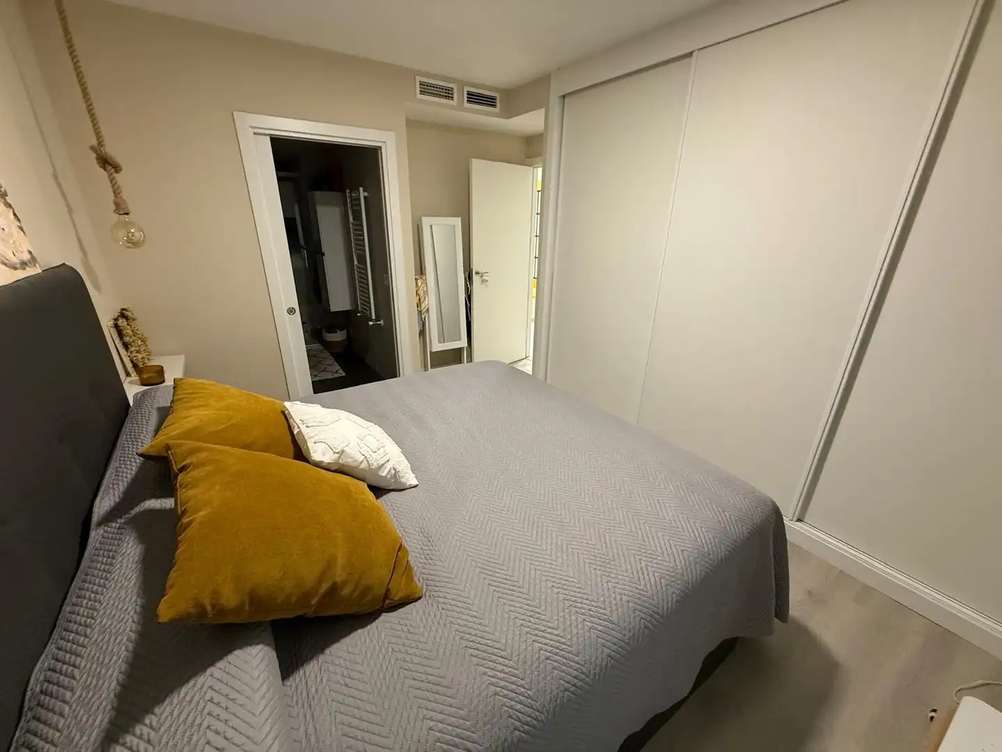 Habitación de Apartamento en venta en Badajoz con Terraza