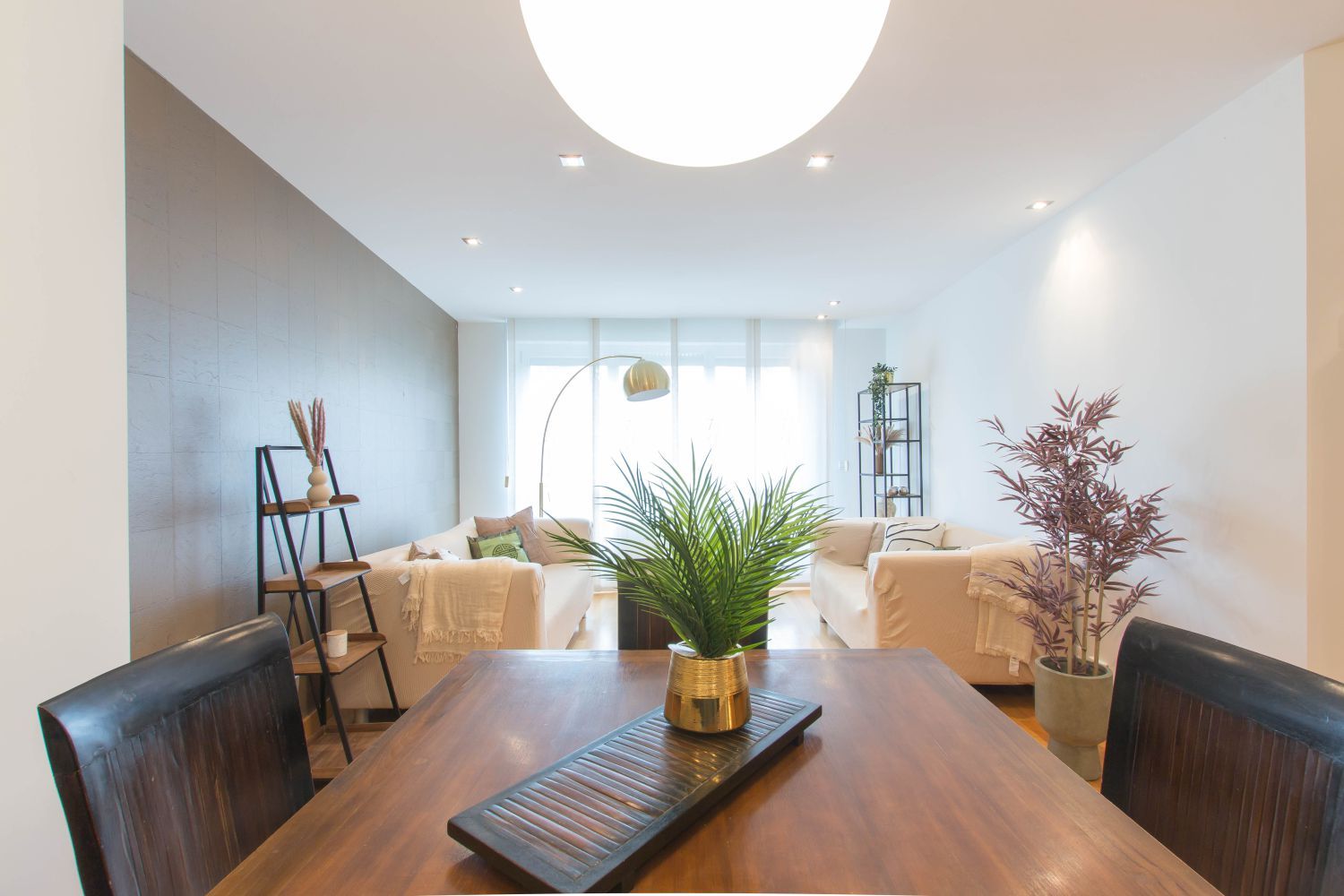 Living room of Flat for sale in  Pamplona / Iruña  with Air Conditioner, Heating and Storage room