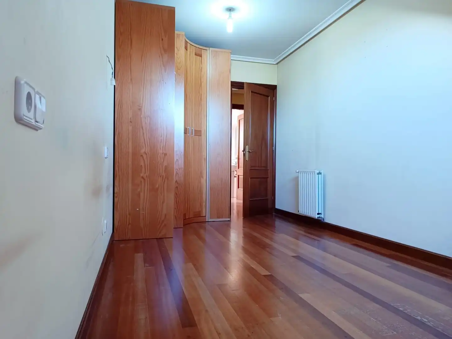 Flat for sale in N/A, Nava