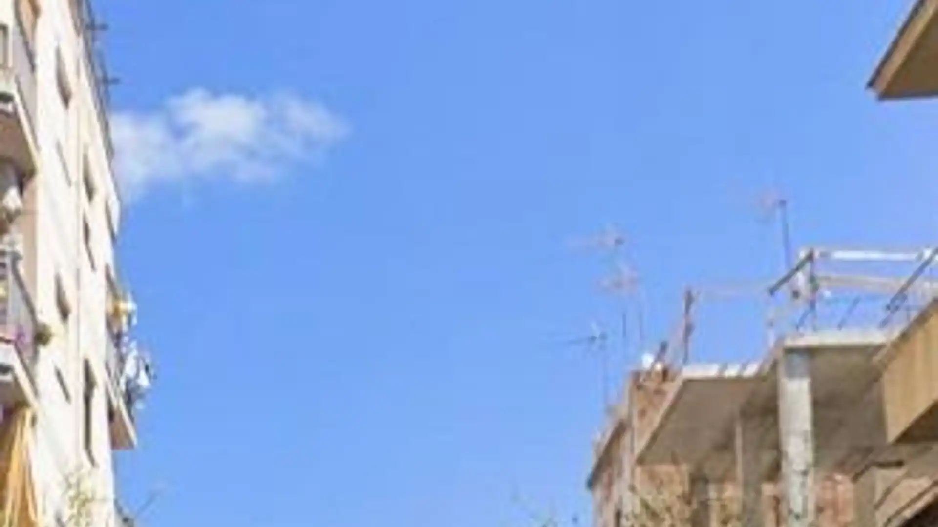 Vista exterior de Piso en venta en L'Hospitalet de Llobregat