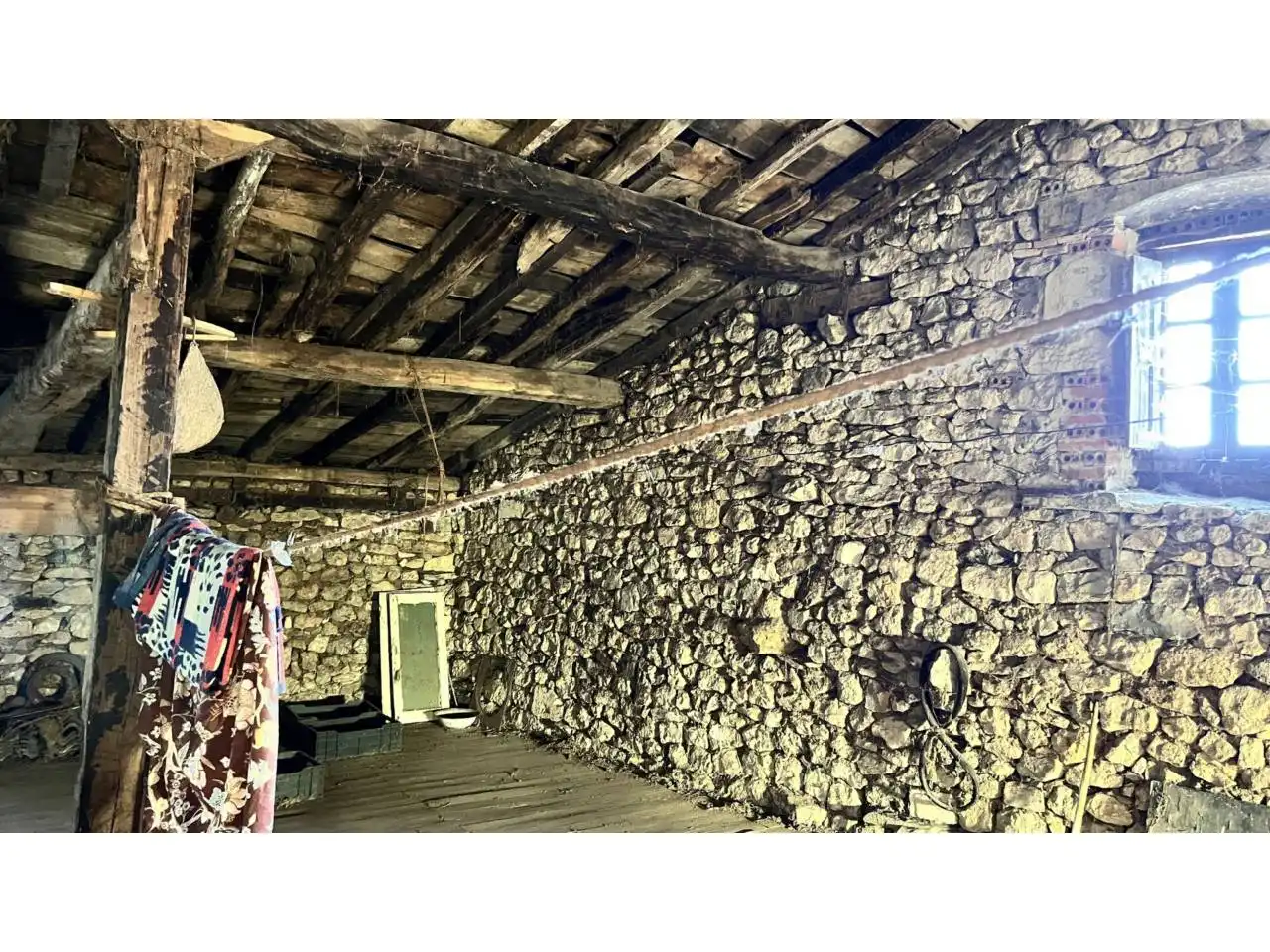 Casa o xalet en venda en Merindad de Montija amb Calefacció, Jardí privat i Terrassa