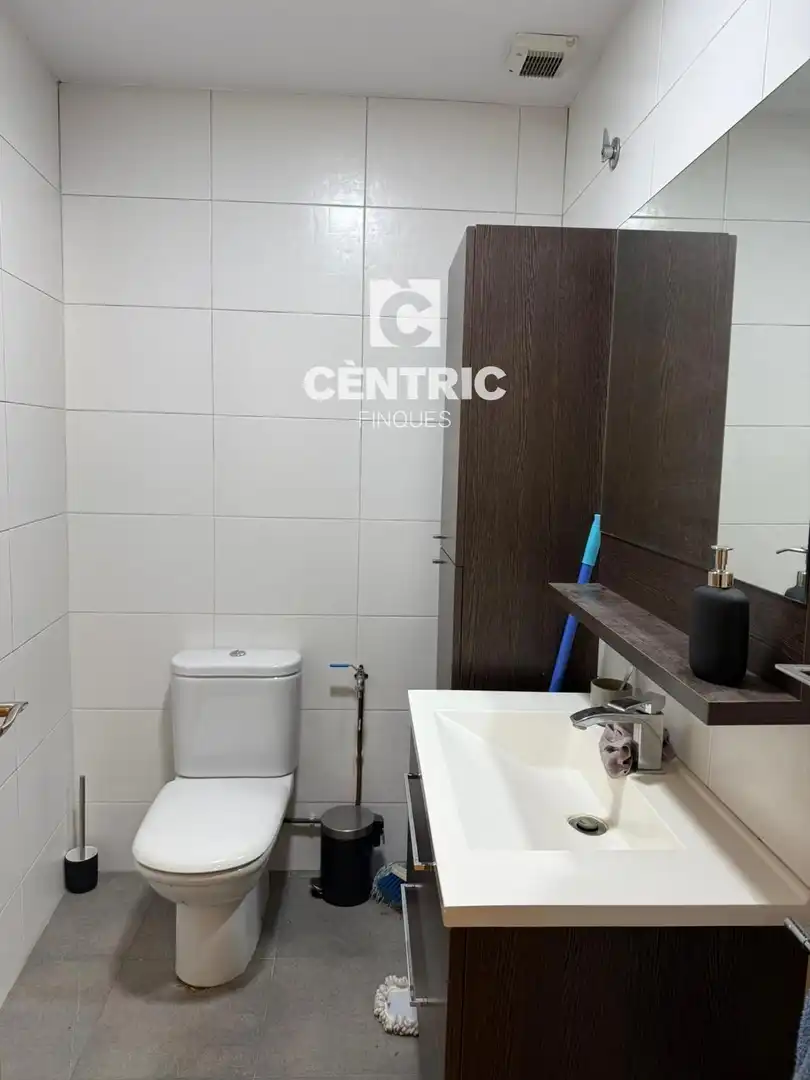 Badezimmer von Geschaftsraum zum Verkauf in Terrassa