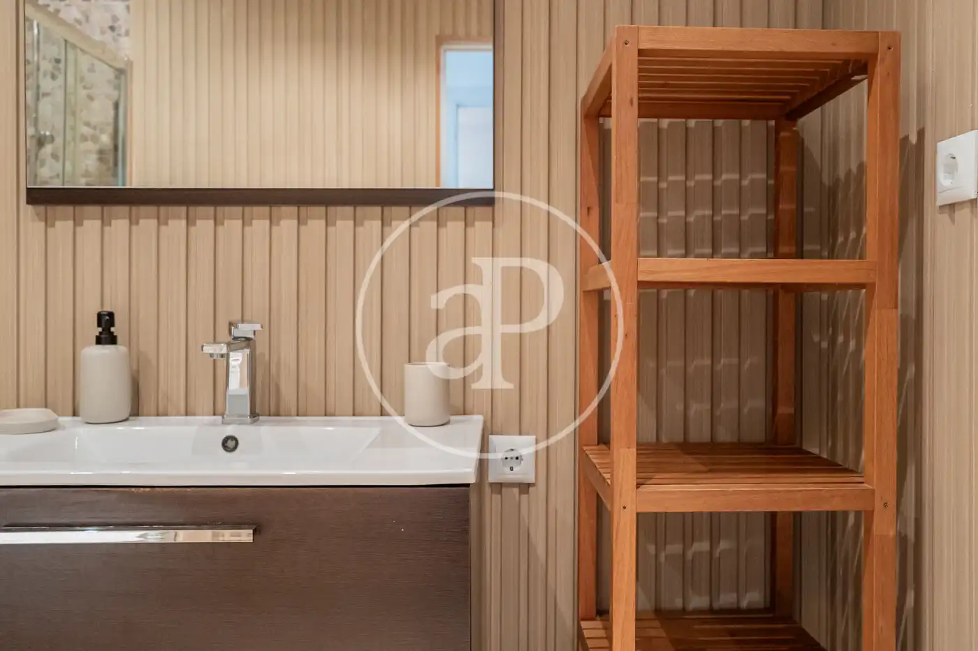 Lofts for rent in C. de Recoletos, Recoletos