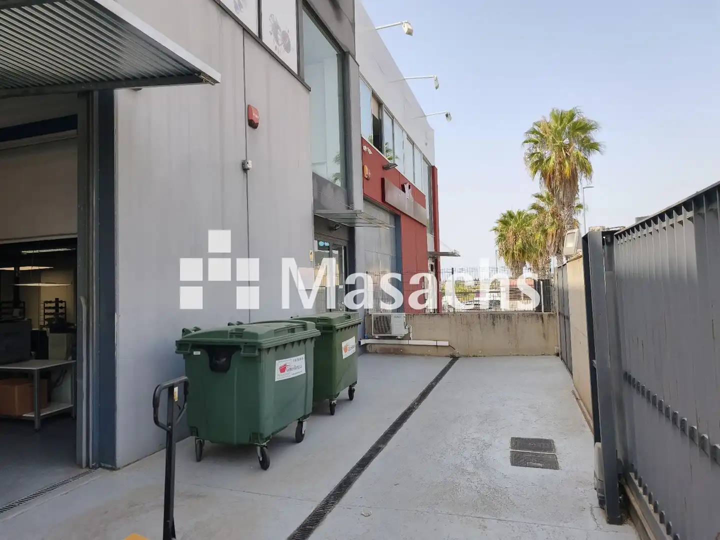 Außenansicht von Fabrikhallen zur Miete in Vilassar de Mar