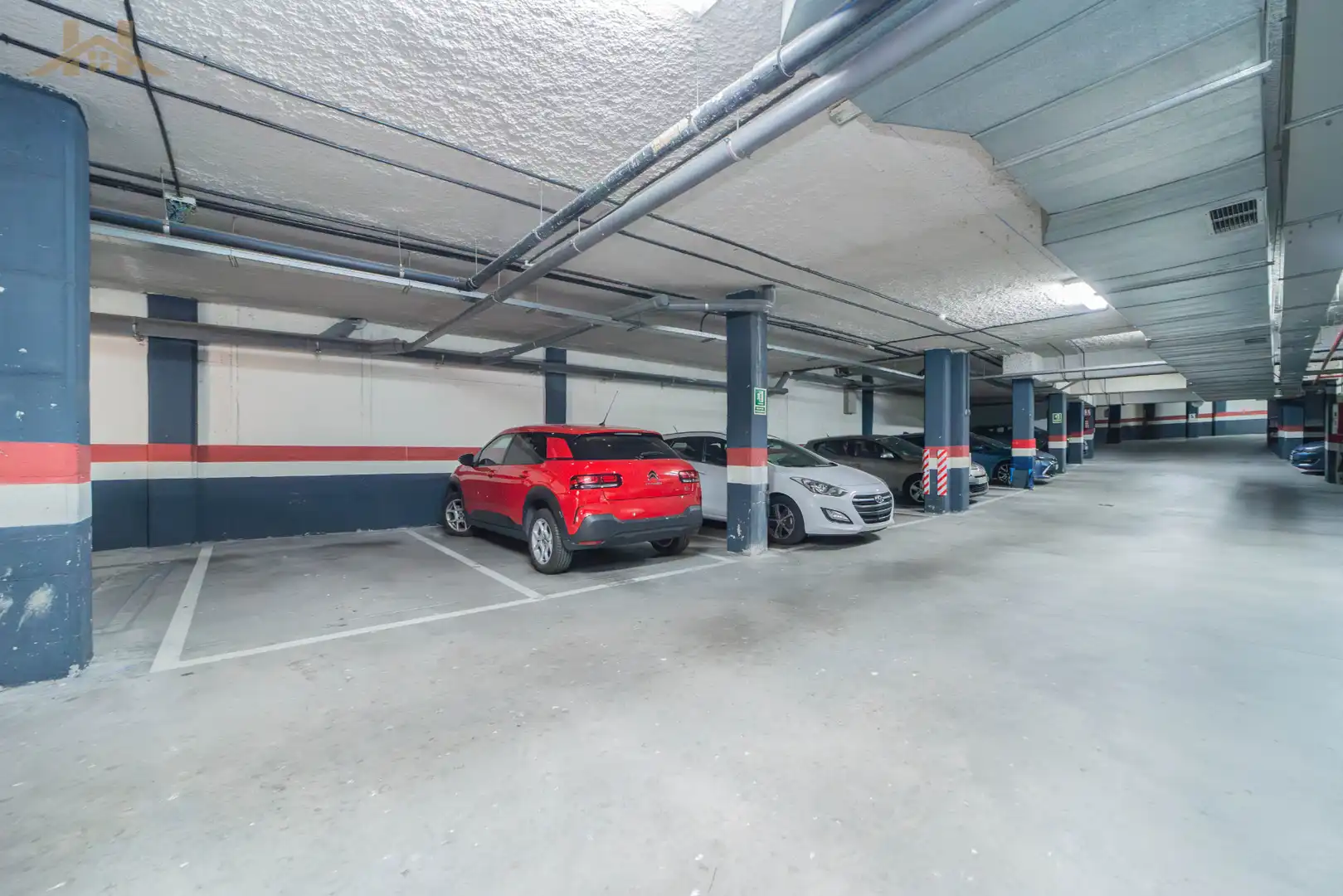 Parking of Duplexes for sale in Villanueva del Pardillo  with Air Conditioner, Heating and Parquet flooring