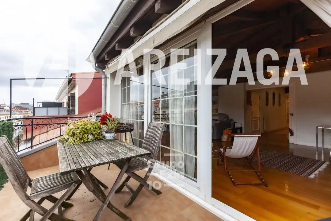Dachboden zum Verkauf in Calle Legazpi, 6, Área Romántica