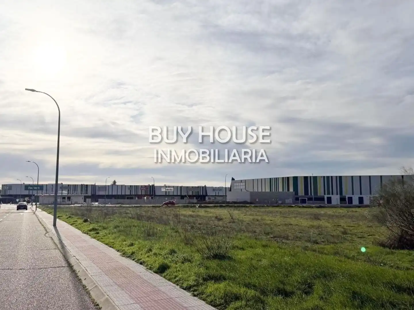 Residential land for sale in Calle Isabel Allende