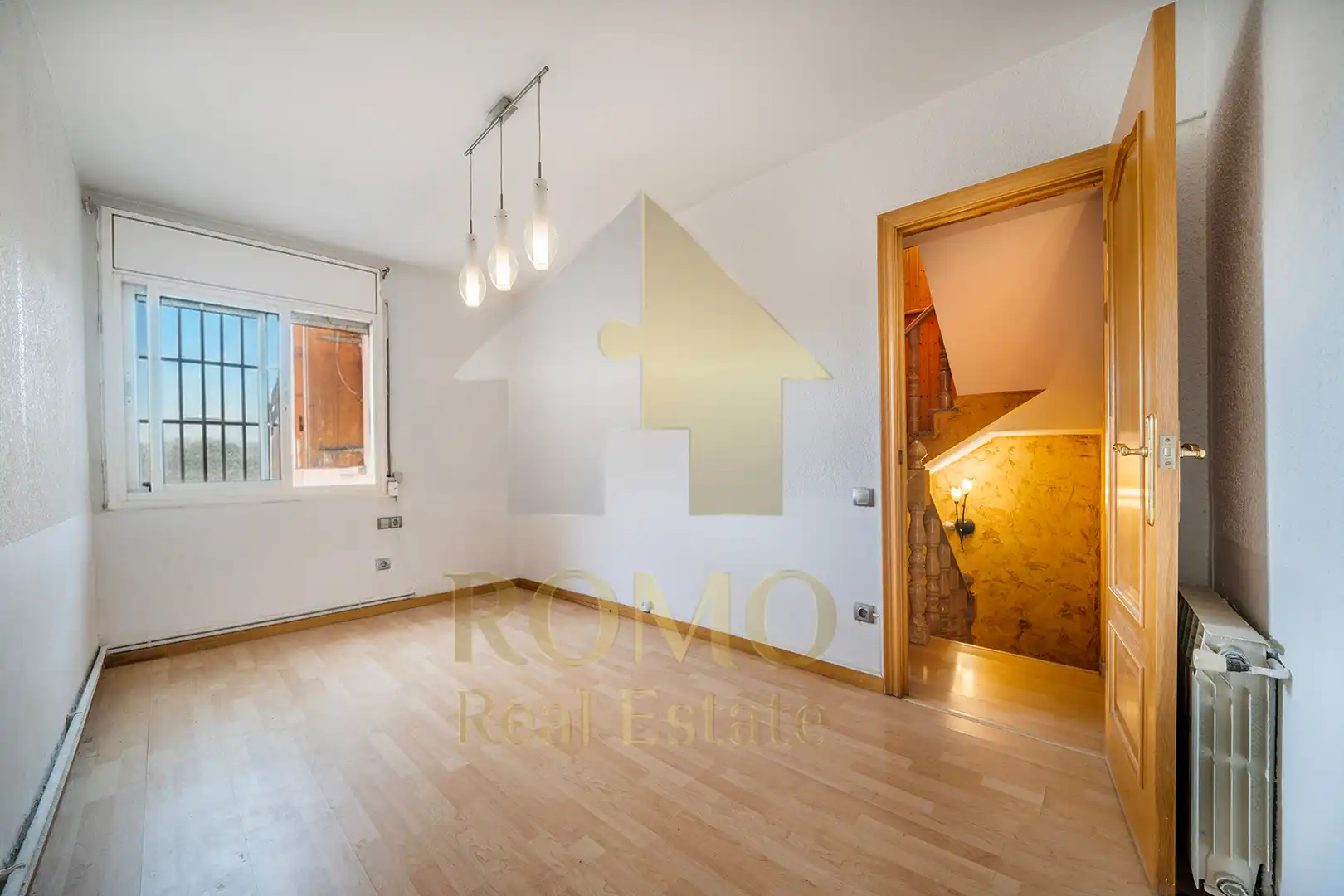 Casa adosada en venta en Avinguda U, Santa Perpètua de Mogoda