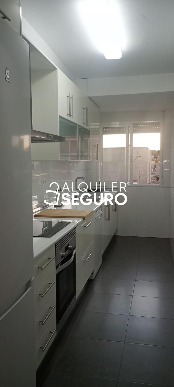 Kitchen of Flat to rent in Ceutí  with Storage room and Furnished