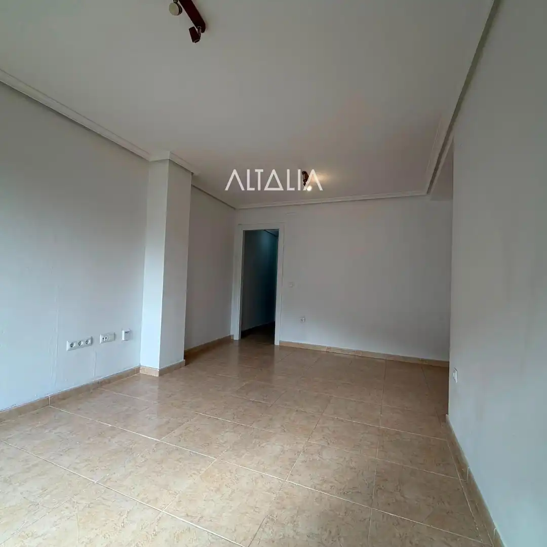 Piso en venta en Cuenca con Terraza, Trastero y Balcón