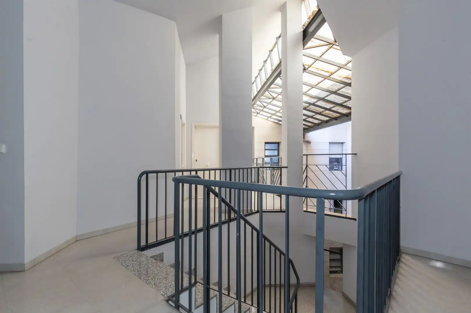 Piso en venta en Sant Joan Despí con Aire acondicionado, Calefacción y Terraza