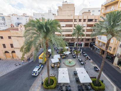 Vista exterior de Pis en venda en Elche / Elx