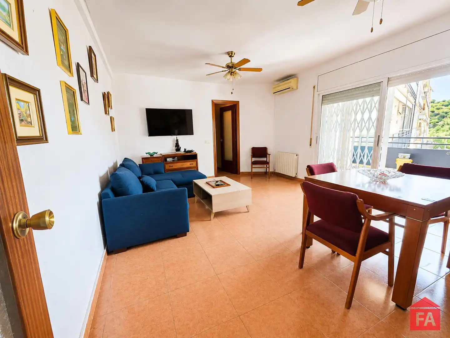 Wohnzimmer von Wohnung zum Verkauf in El Vendrell mit Klimaanlage, Heizung und Terrasse