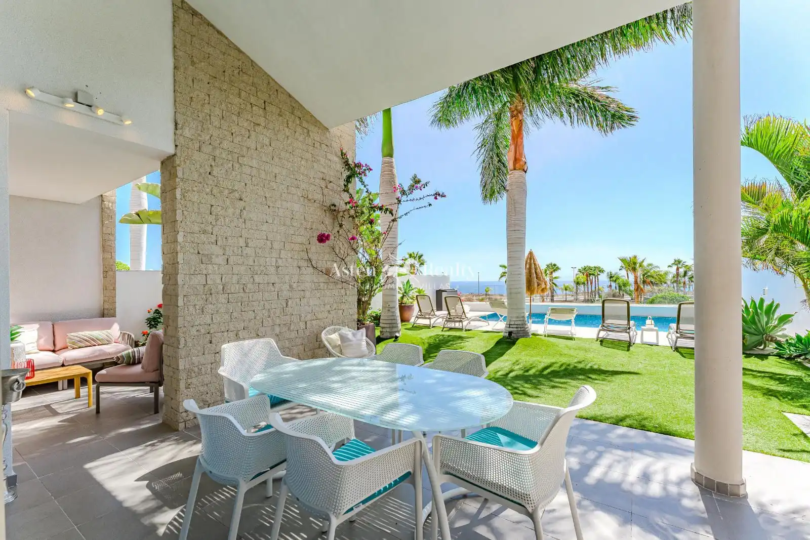 Terrace of Houses for sale in Adeje  with Air Conditioner, Private garden and Terrace
