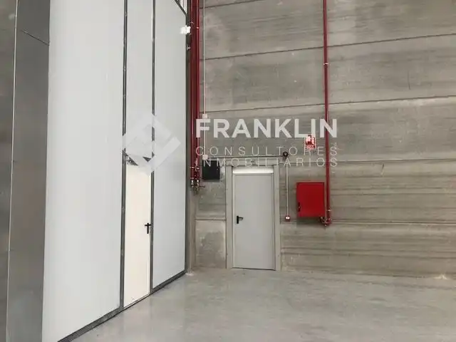 Fabrikhallen zur Miete in Celrà