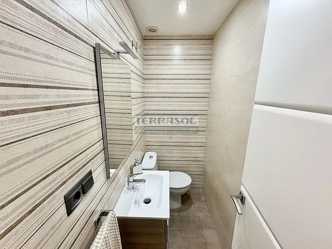 Bany de Apartament en venda en Vélez-Málaga amb Aire condicionat, Calefacció i Moblat