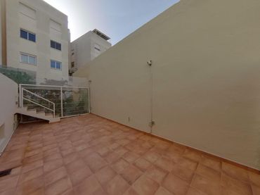 Flat with lift for sale in C/ Sant Novici