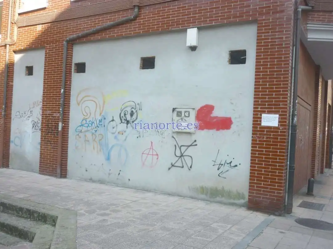 Local comercial en venta en La Felguera, imagen 3