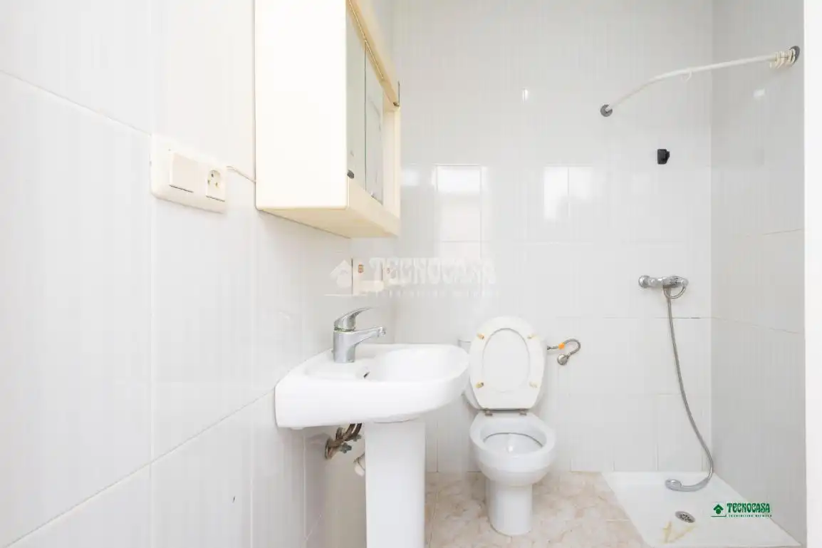 Bathroom of Detached homes for sale in Vera