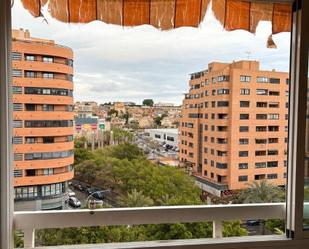 Vista exterior de Pis en venda en Alicante / Alacant amb Balcó