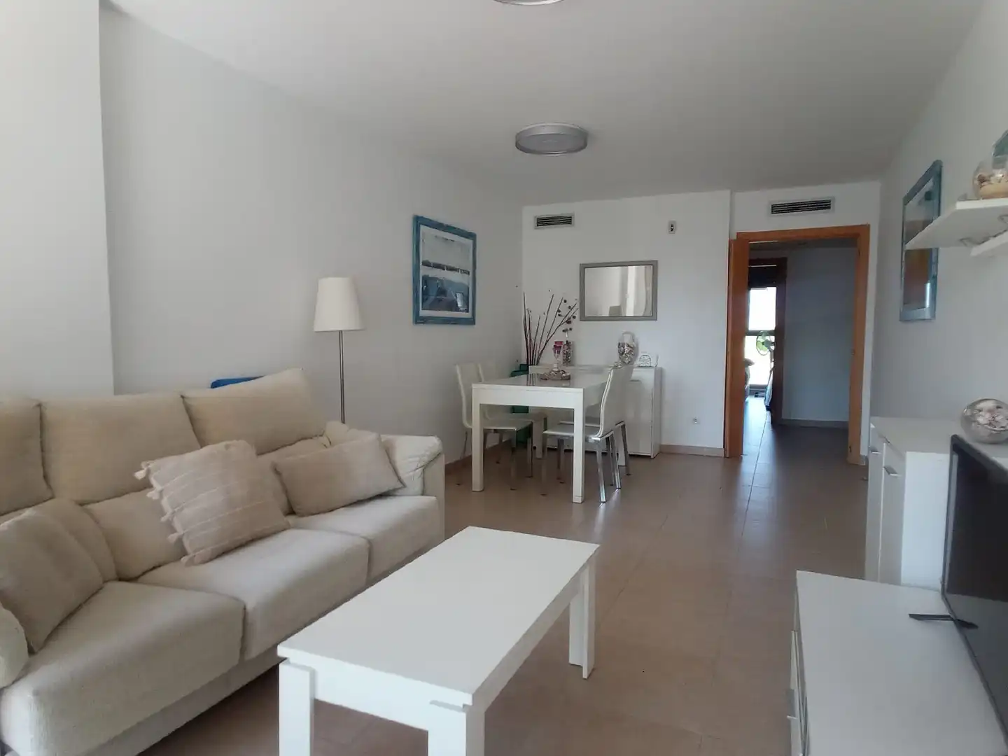 Sala d'estar de Apartament en venda en Moncofa amb Terrassa, Piscina i Moblat