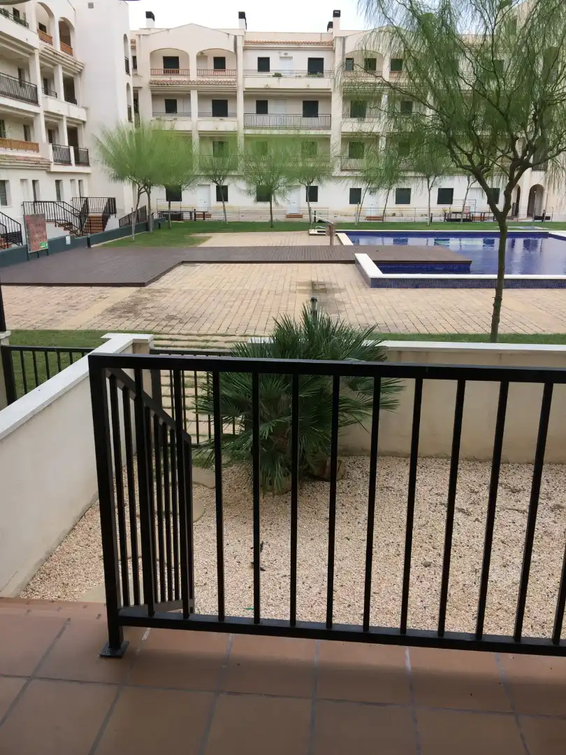 Schwimmbecken von Erdgeschoss zum Verkauf in Mont-roig del Camp mit Klimaanlage, Heizung und Terrasse