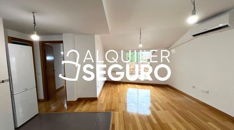 Foto 2 de Ático de alquiler en Arcicollar, Camarena, Toledo