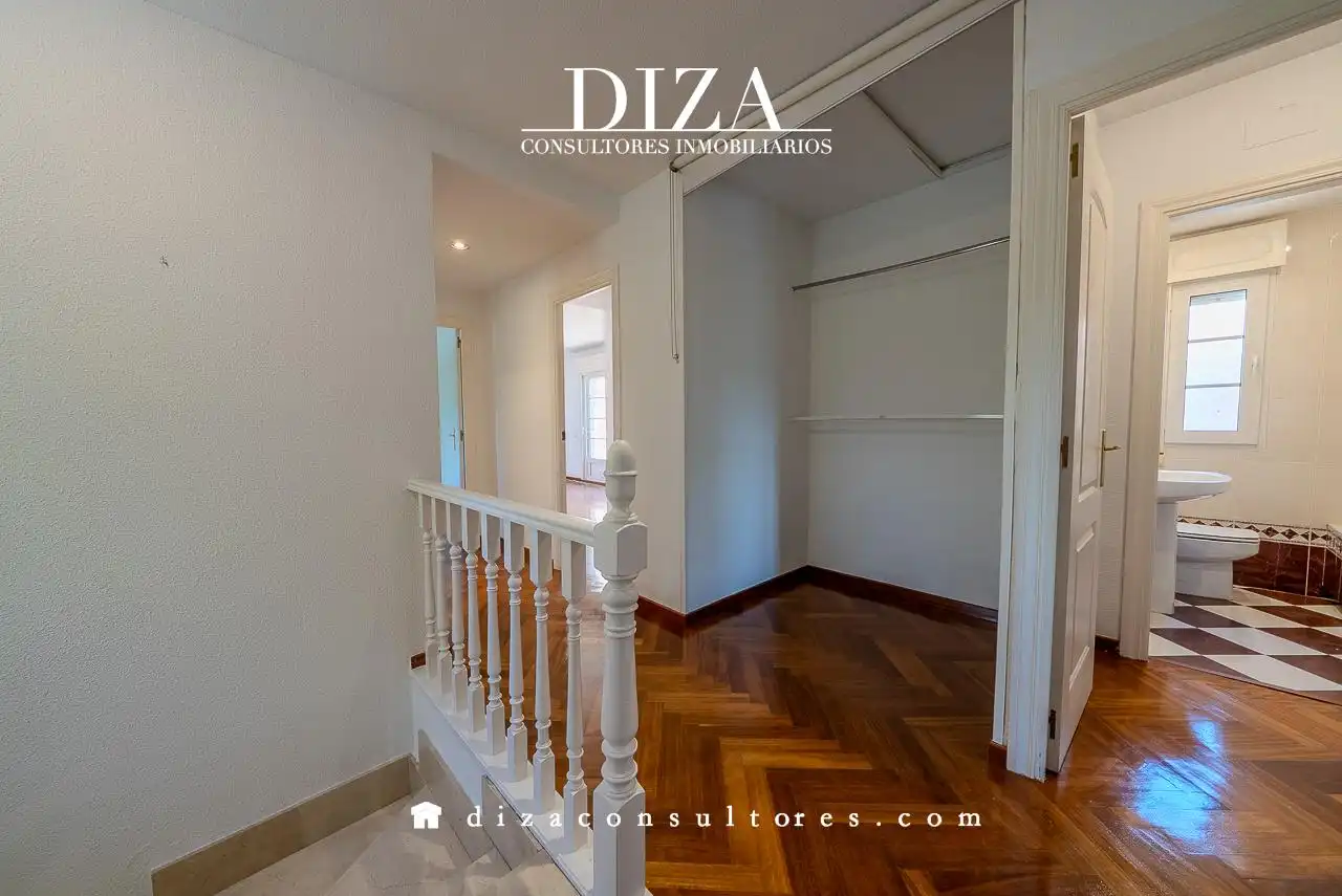 Casa con piscina en alquiler en De La Victoria, imagen 40