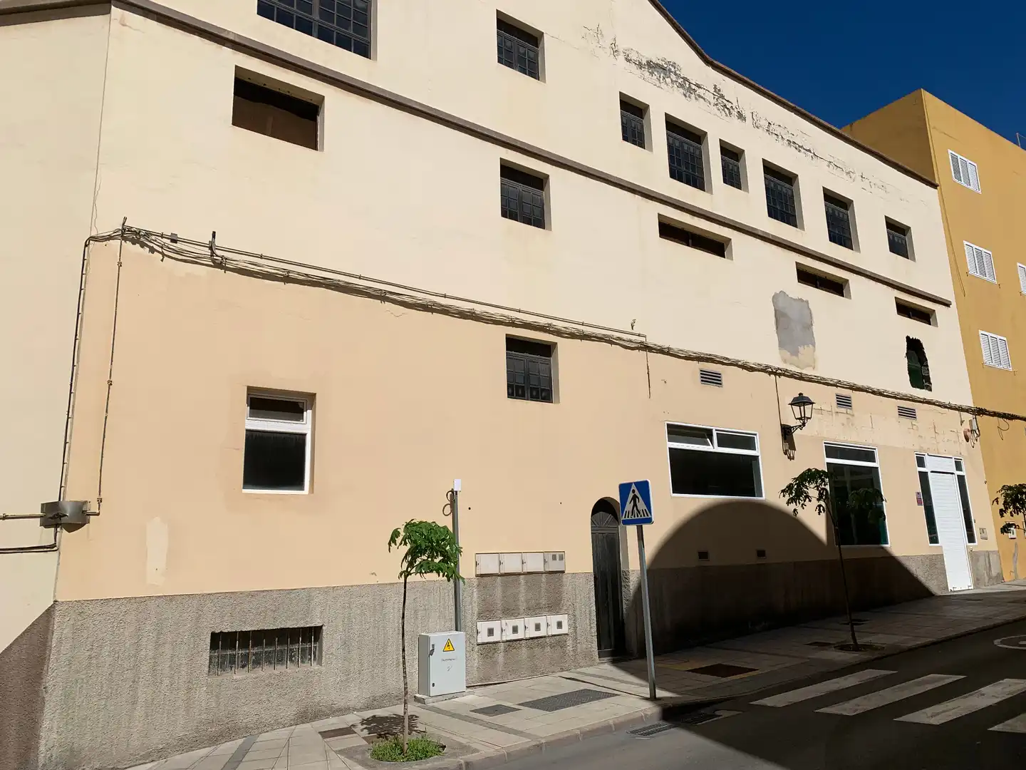 Vista exterior de Local en venta en Gáldar