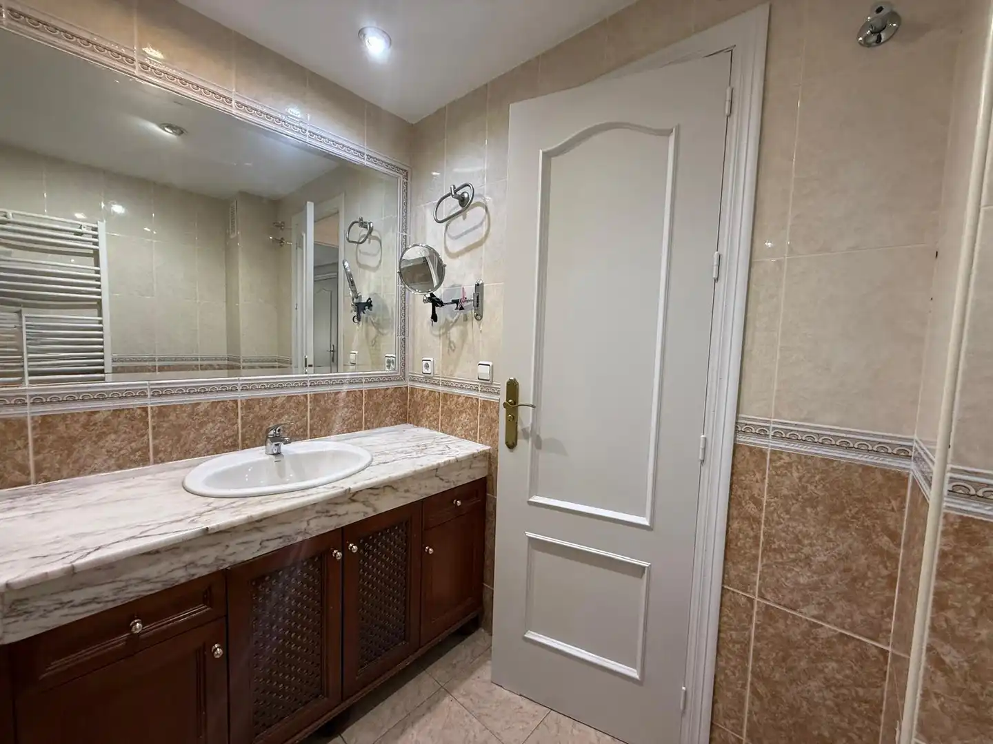Baño de Piso en venta en Córdoba con Aire acondicionado, Calefacción y Terraza