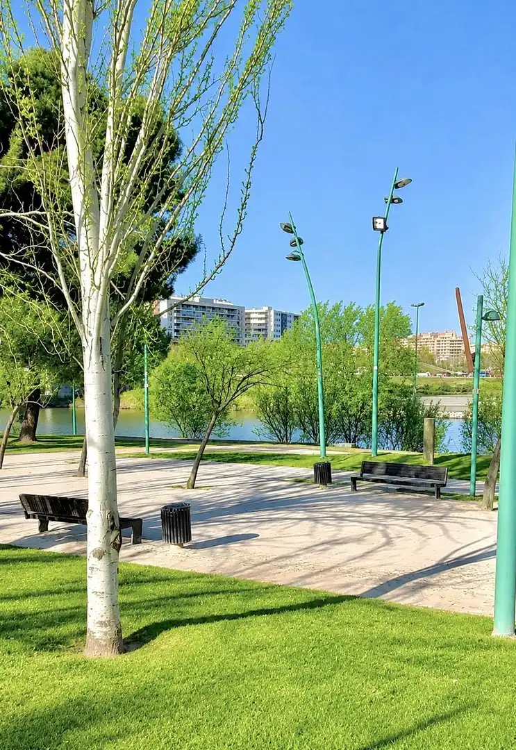 Exterior view of Flat for sale in Zaragoza  with Air Conditioner, Heating and Terrace