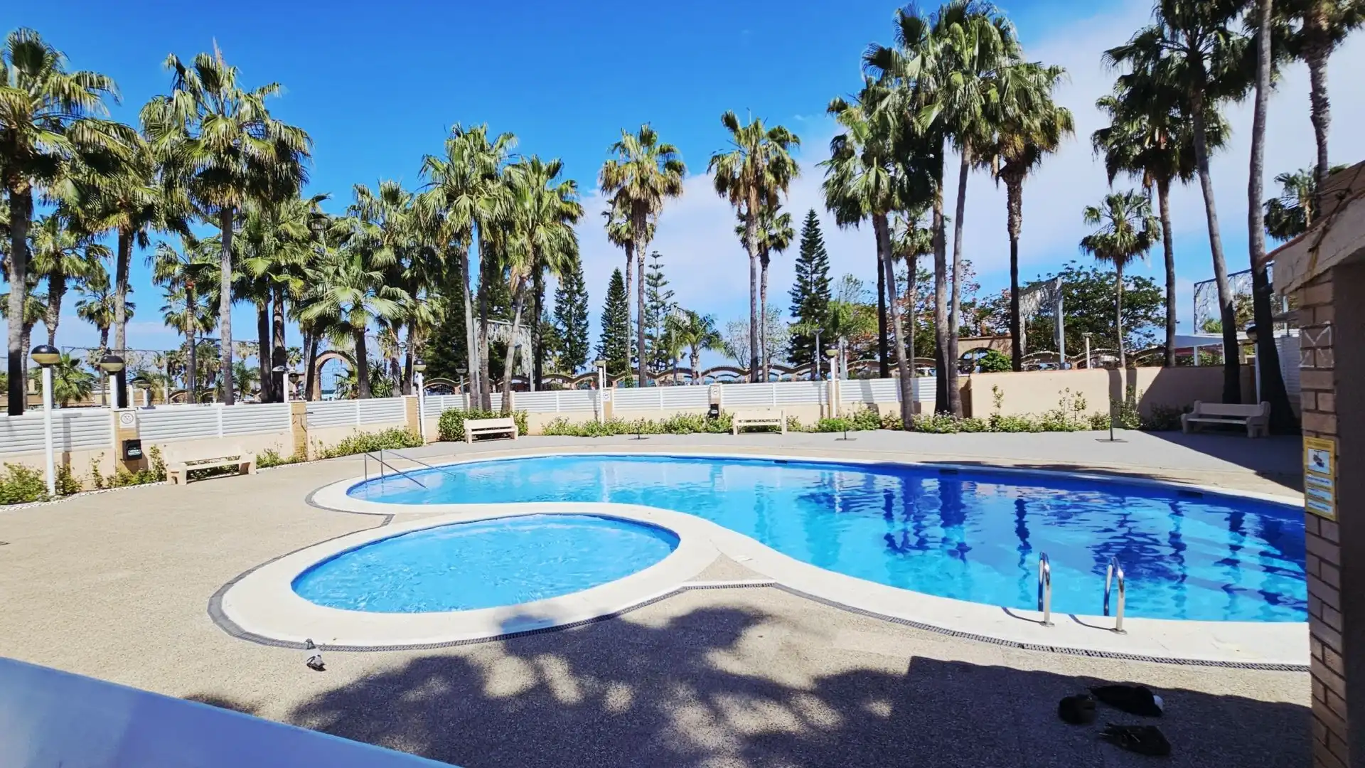 Piscina de Apartament en venda en Oropesa del Mar / Orpesa amb Aire condicionat, Calefacció i Terrassa
