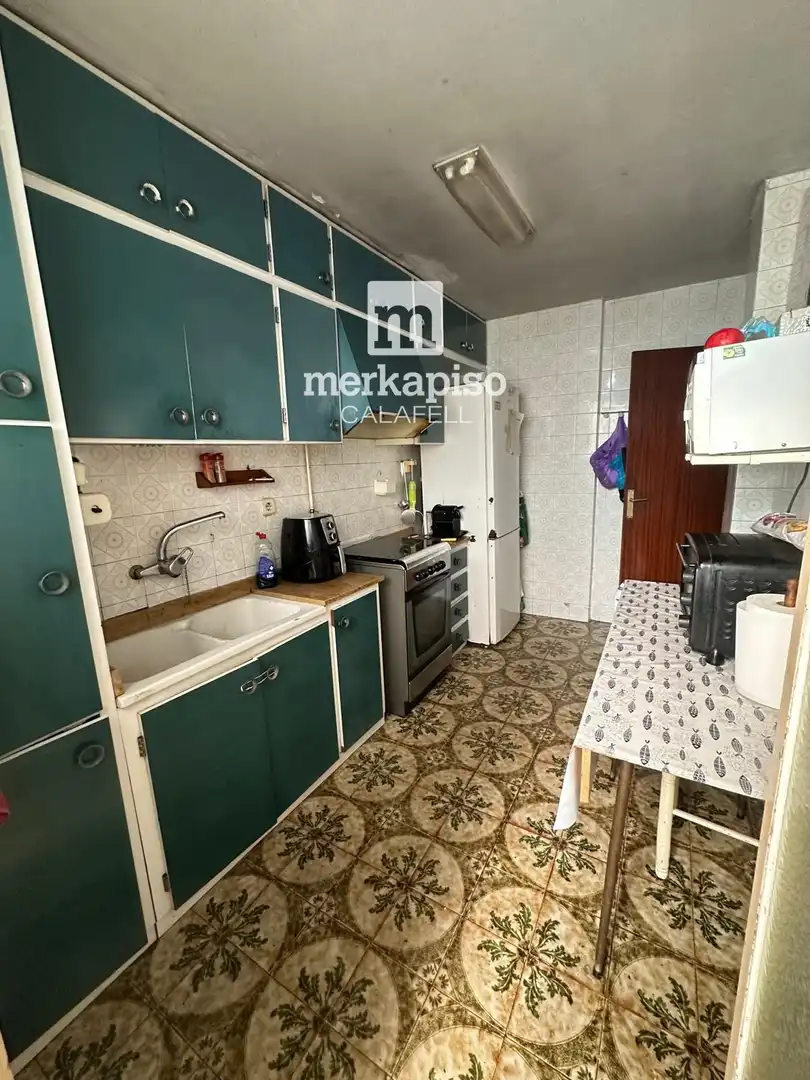 Cocina de Piso en venta en El Prat de Llobregat con Aire acondicionado y Terraza
