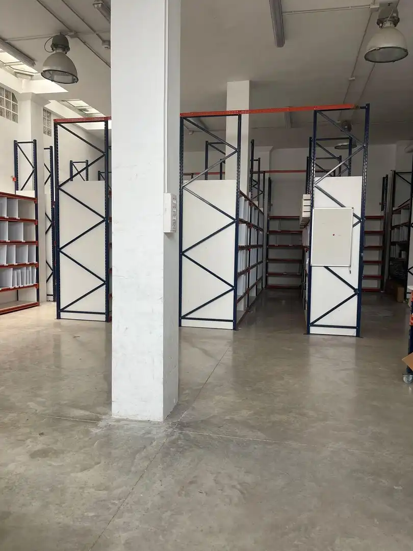 Office for rent in Novelda  with Air Conditioner and Furnished