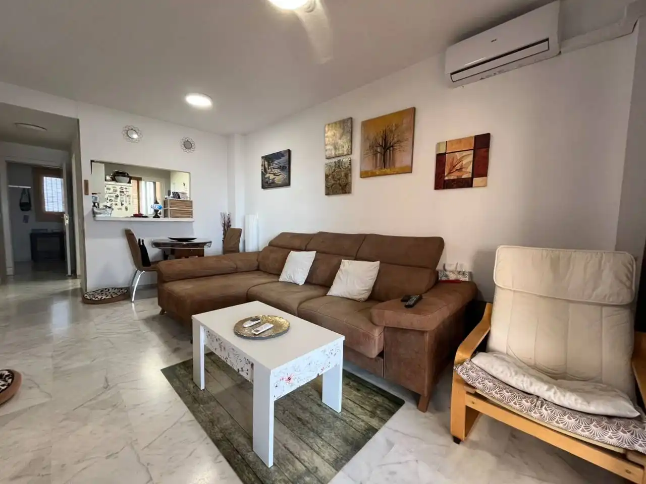 Sala de estar de Ático en venta en Casares con Aire acondicionado, Calefacción y Terraza