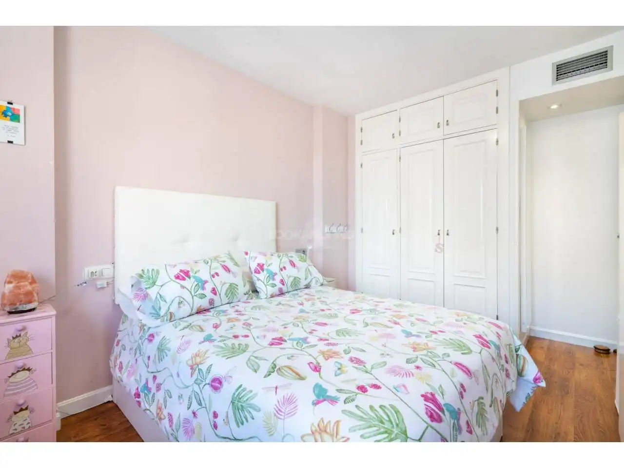 Ático en venta en Avenida Del Mediterráneo, Nueva Andalucía
