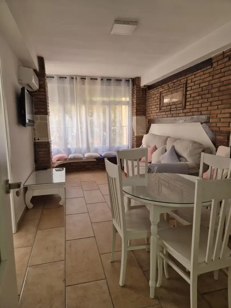 Schlafzimmer von Wohnung zur untervermieten in Granada mit Balkon