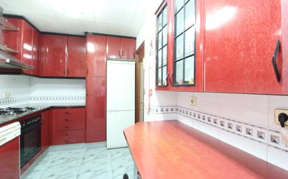 Kitchen of Flat for sale in  Barcelona Capital  with Air Conditioner and Balcony