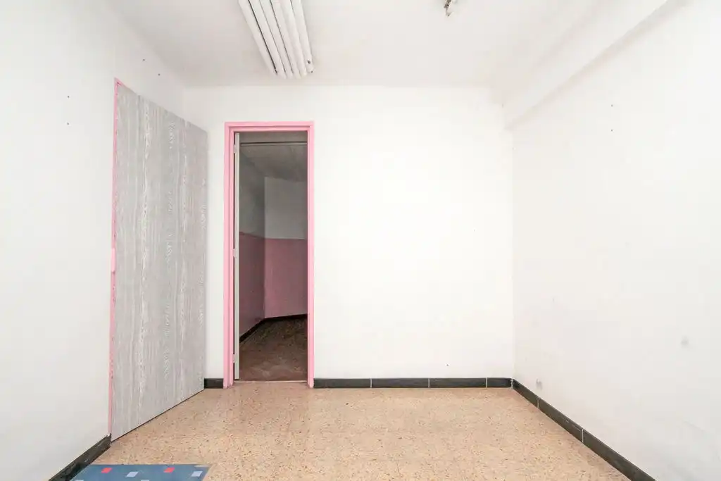 Local comercial en venda a C/ Mossen Camilo Rosell, imagen 17