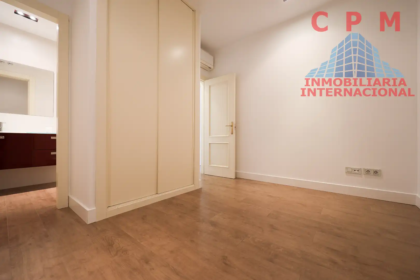 Casa o xalet de lloguer en Madrid amb Aire condicionat, Calefacció i Jardí privat