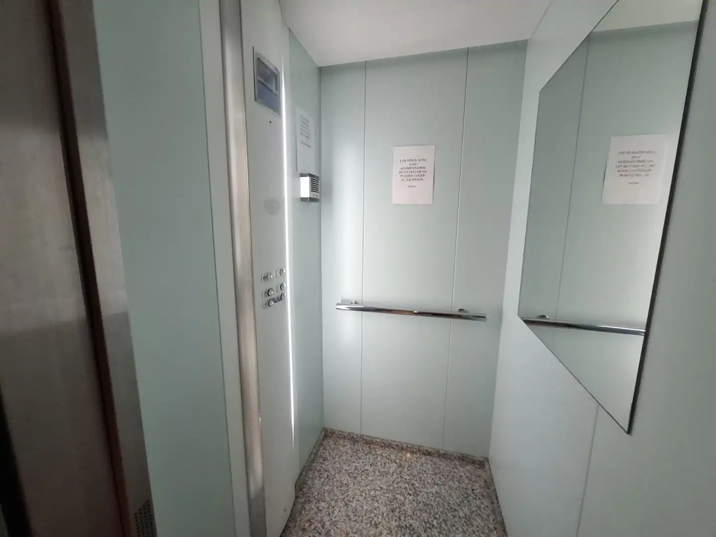 Edificio en venta en Tolox