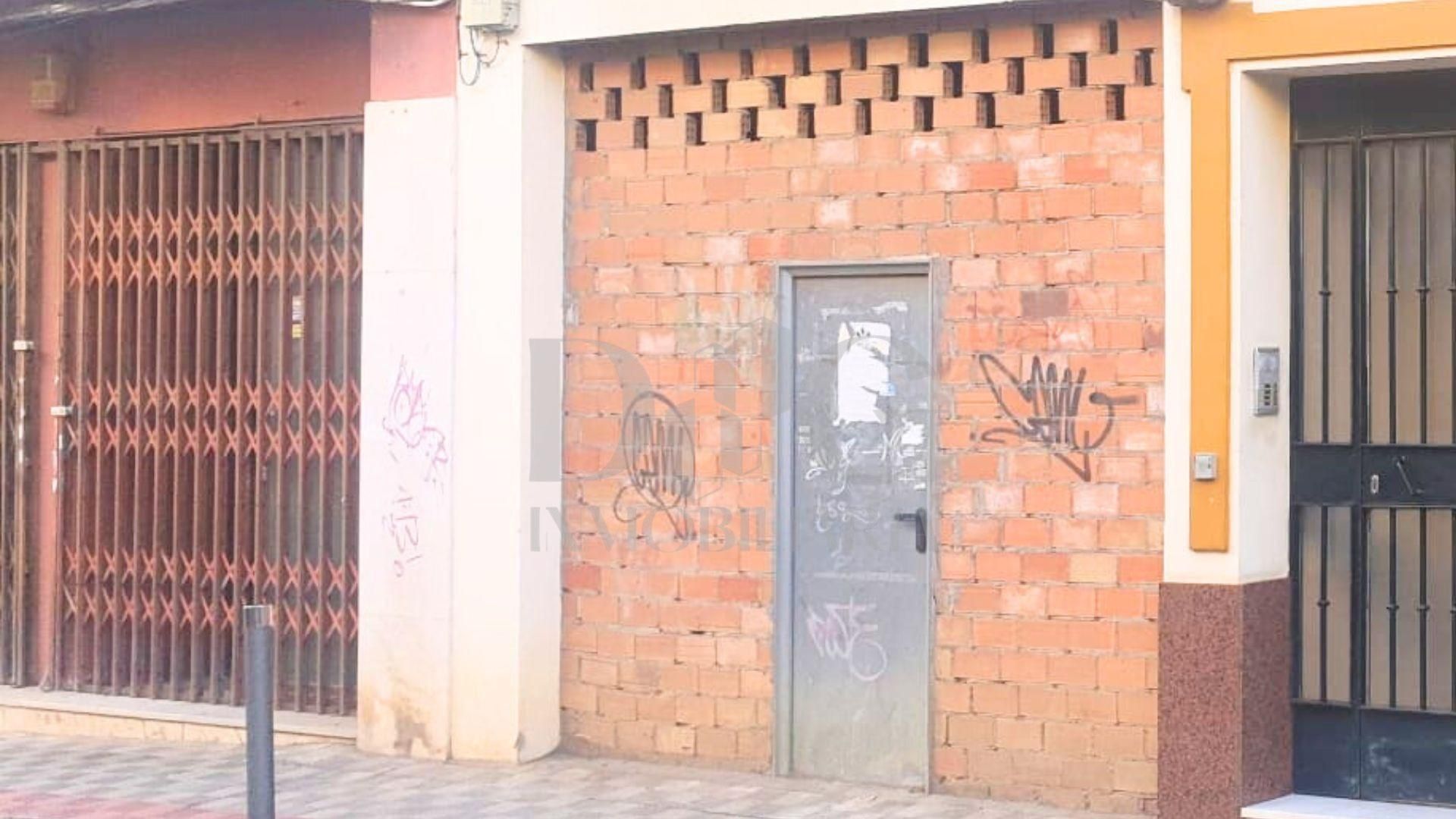 Exterior view of Premises for sale in Dos Hermanas